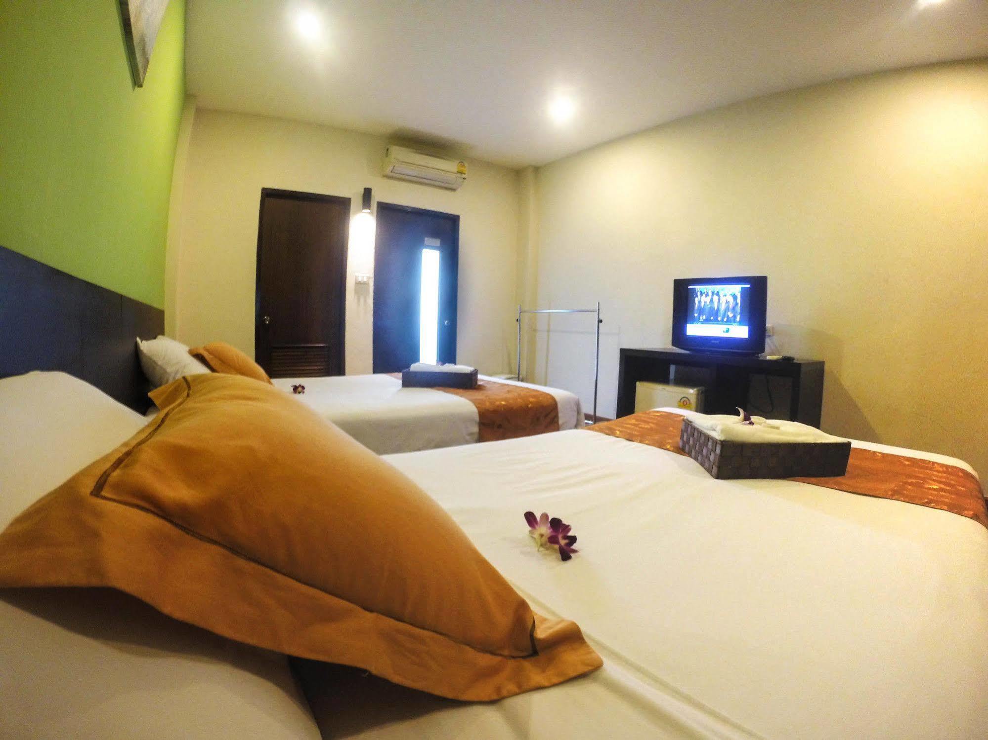 Khaosan Park Resort Bangkok Ngoại thất bức ảnh